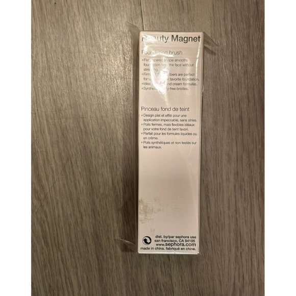SEPHORA  Beauty  Magnet Foundation- Concealer Brush. Choose - Picture 3 of 3